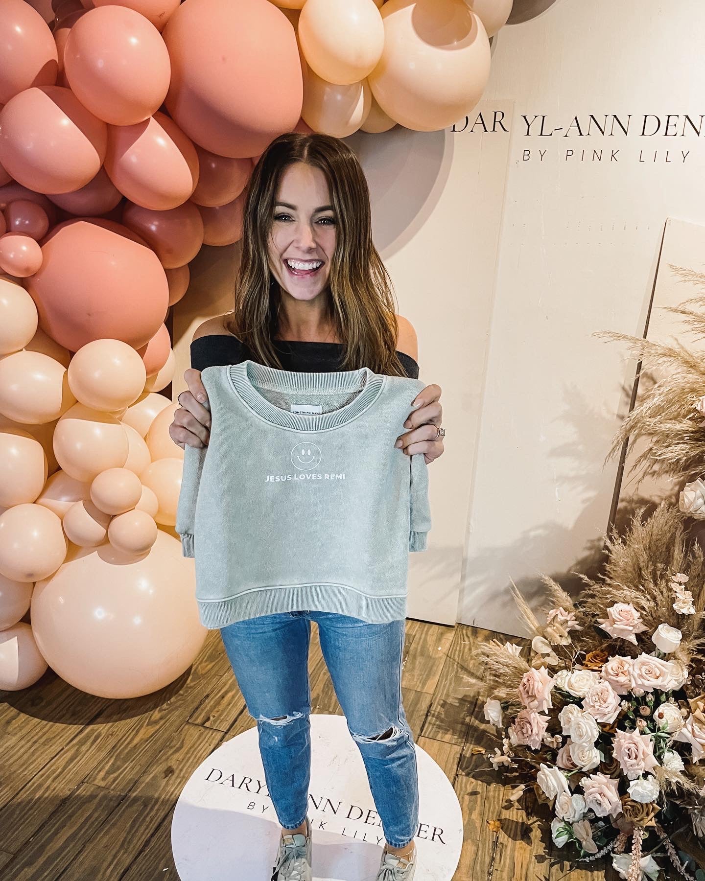 Customized Crewneck- Beige, Rose, Blue